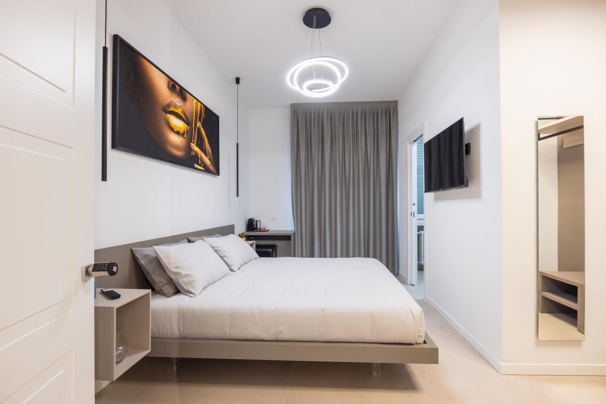 Luxury Station Suite بولونيا المظهر الخارجي الصورة